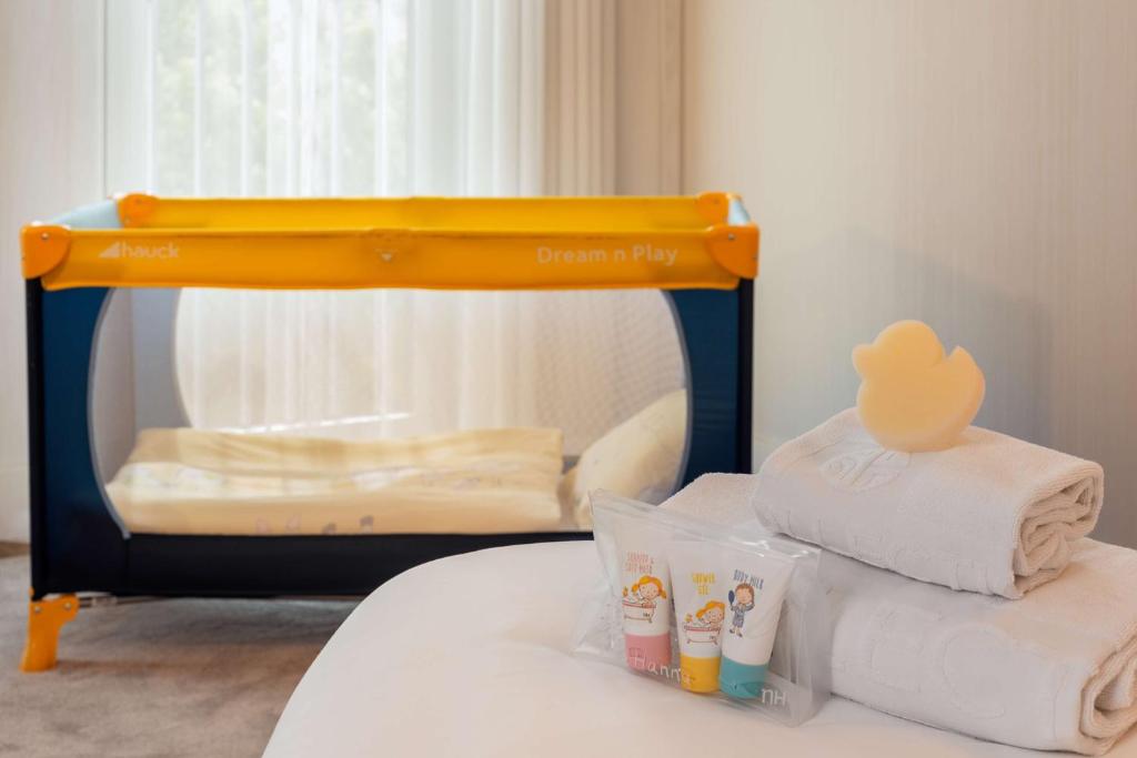 NH Collection Berlin Mitte am Checkpoint Charlie - Resim 42