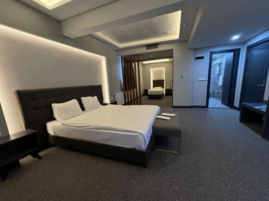 Gardan Hotel - Chambre Double Ou Jumelle De Luxe