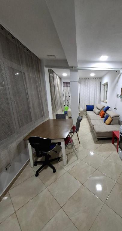Posezení v ubytování Apartament Rinia in Pogradec