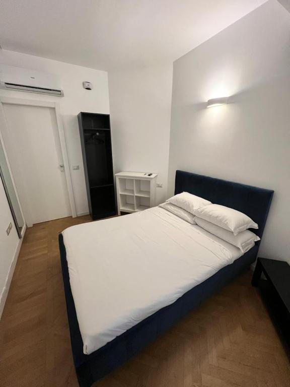 Postel nebo postele na pokoji v ubytování Room Verona Ai Duchi
