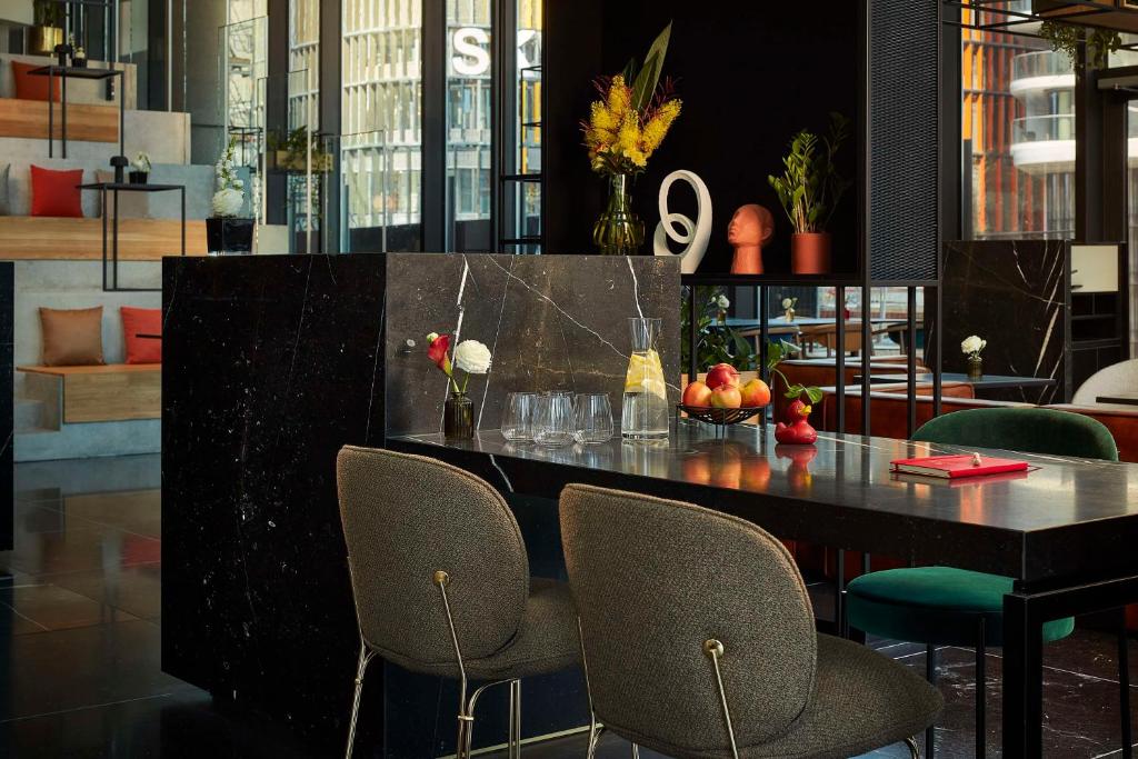 NH Collection Frankfurt Spin Tower - Resim 41