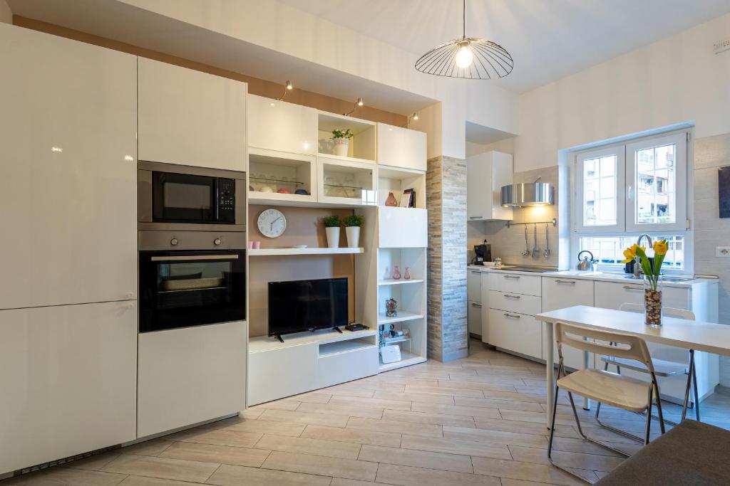 Ottoboni Apartment, 4 persone, balcone, Wi-Fi, Stazione Tiburtina