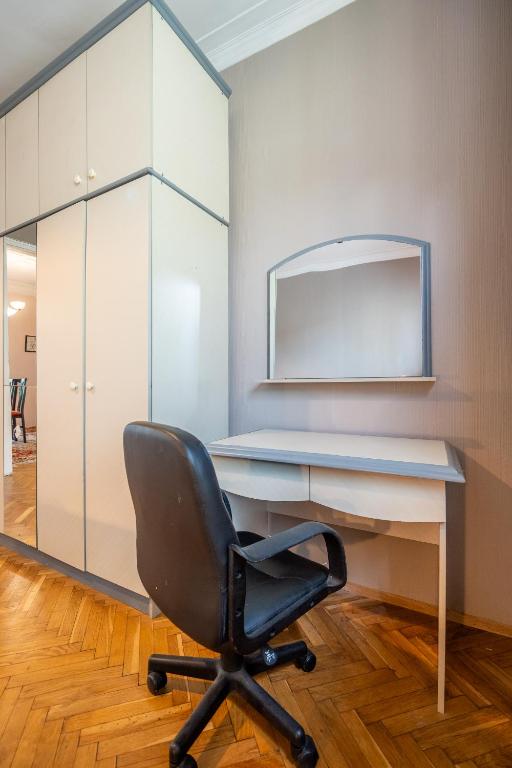 Fotografie z fotogalerie ubytování 2BDR Retro Coziness v Sofii