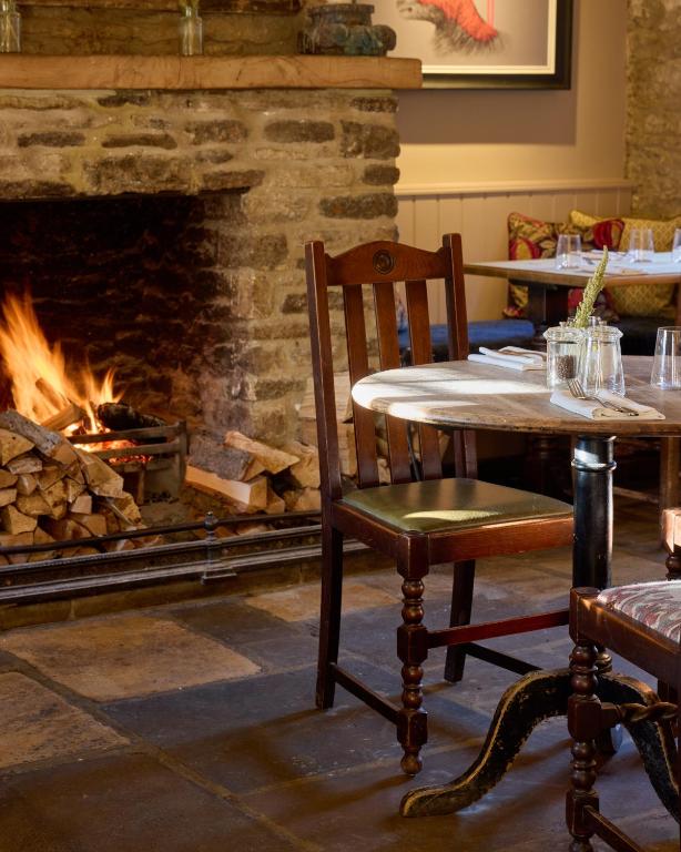 Fotografie z fotogalerie ubytování The Plough Inn v destinaci Little Faringdon