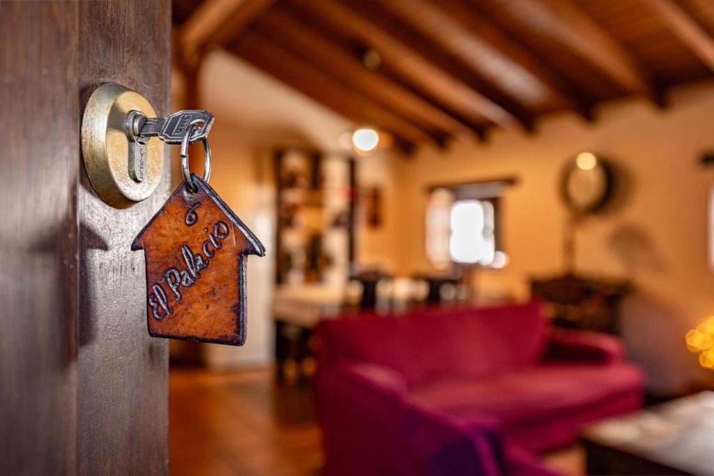 Casas rurales Valle de Bueida, jacuzzi solo en las casas el El Palacio y Viscárcel - Twee-slaapkamer Herenhuis Met Jacuzzi