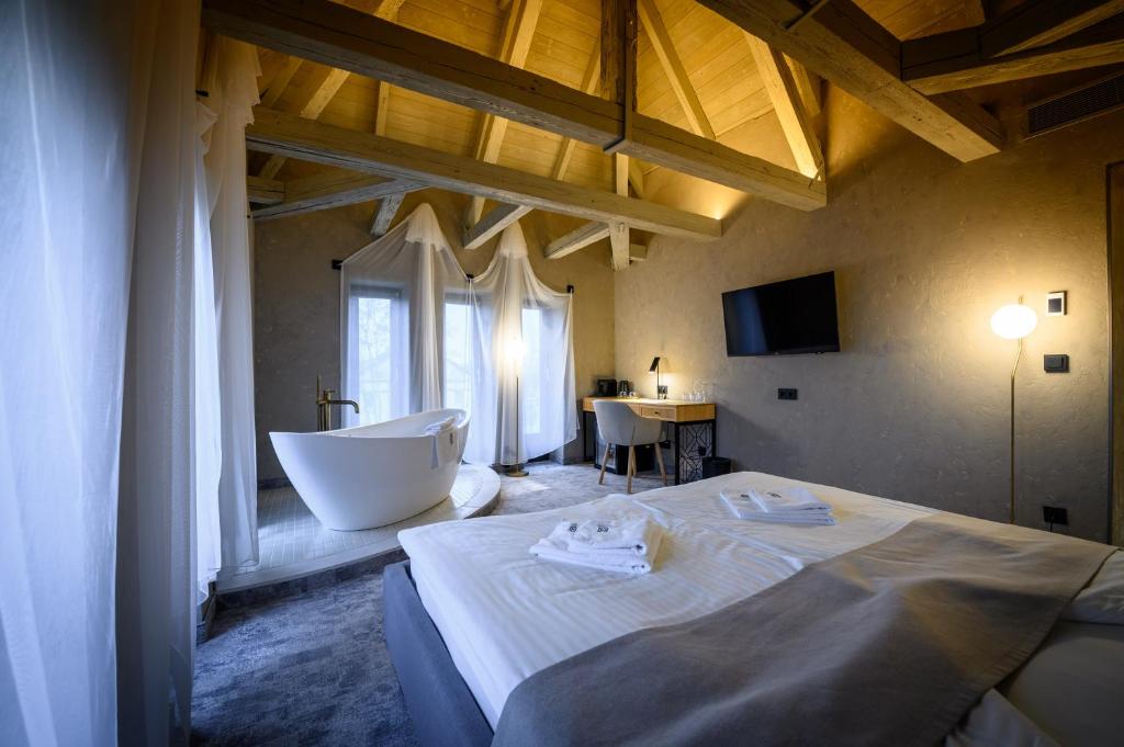 Bordűr Wellness Hotel Superior és Szőnyegmúzeum - Habitación Doble De Lujo