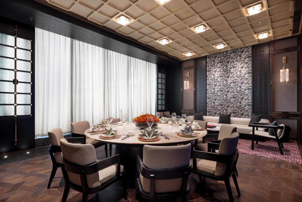Posezení v ubytování Shangri-La Nanshan, Shenzhen, Stay for 2 consecutive nights and enjoy breakfast