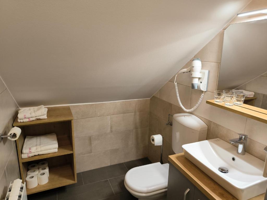 Guesthouse Haler 욕실