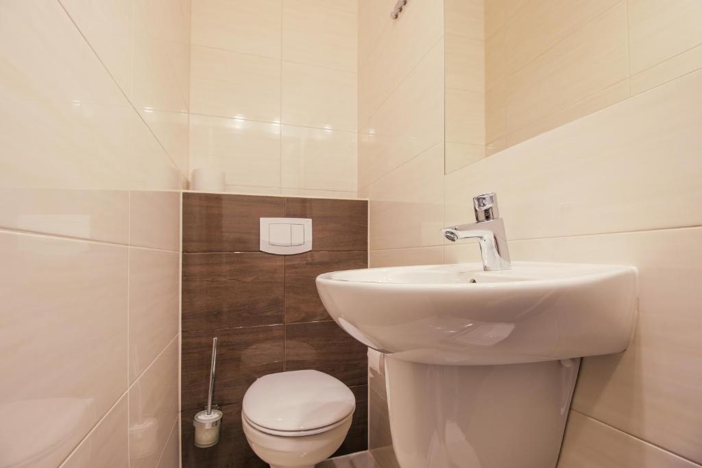 DW Kościelec - Quadruple Room With Bathroom