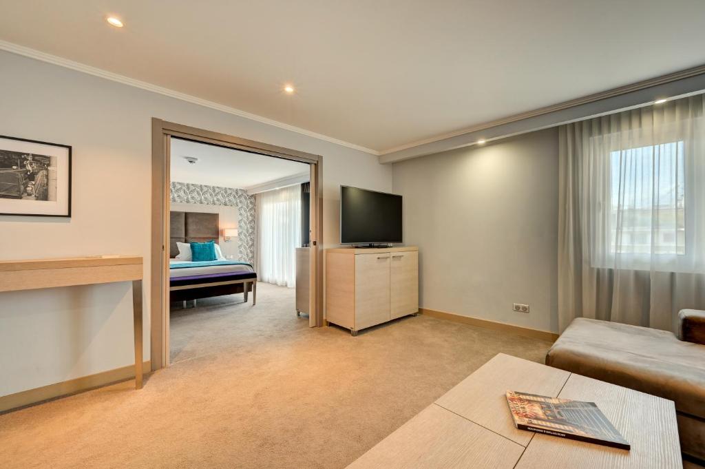 Juliana Hotel Cannes - Resim 12