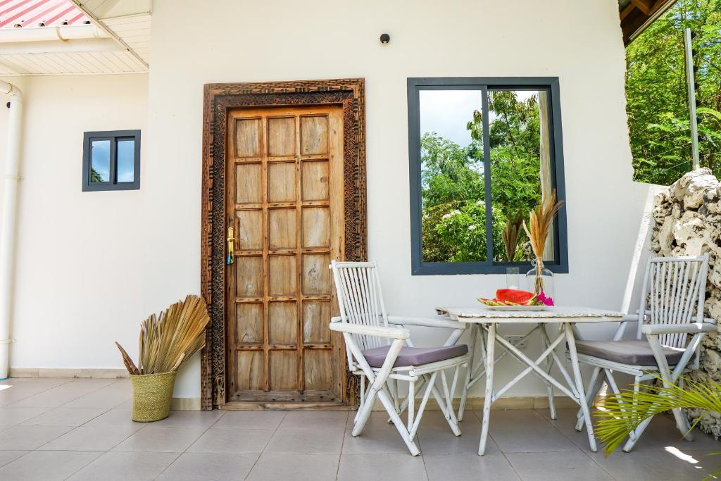 Patio nebo venkovní prostory v ubytování Aquamarina Hotel