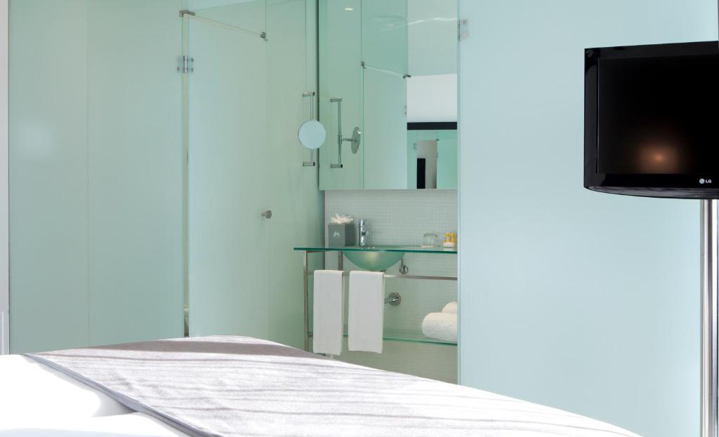 חדר רחצה ב-Hotel Porta Fira 4* Sup