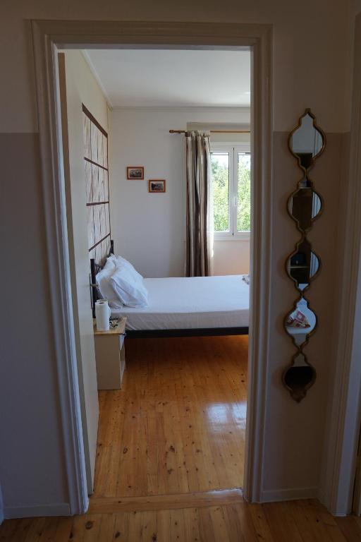 Postel nebo postele na pokoji v ubytování Sea And Sun apartments 304 Ιδιωτικό διαμέρισμα