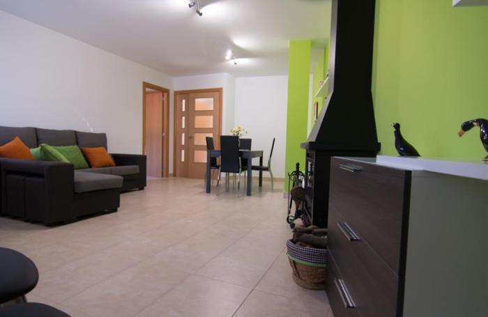 Posedenie v ubytovaní Apartament Bagà