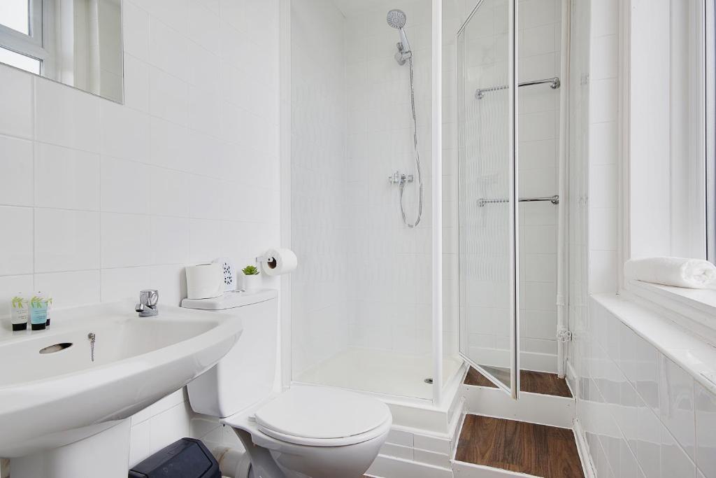 Azure Beach Hotel - Resim 26