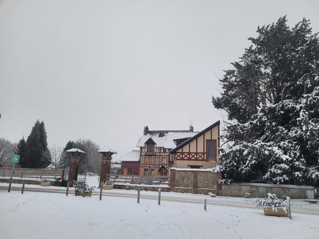 Château des Ifs - Twee Slaapkamers Huis