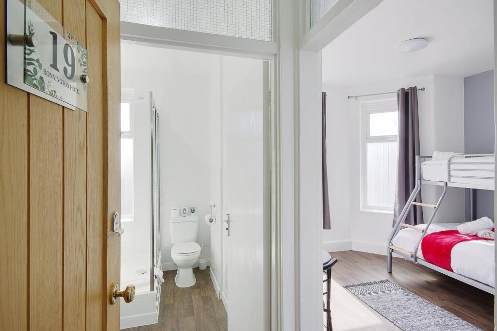 Azure Beach Hotel - Resim 21