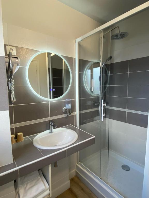 Hotel de Bretagne - Tweepersoonskamer Met 2 Aparte Bedden