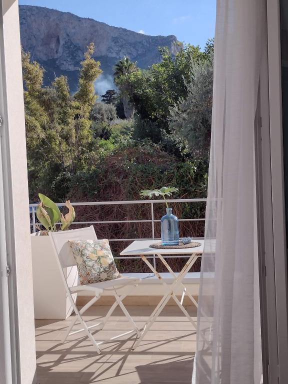 Zabbàra B&B - Deluxe Double Room With Balcony