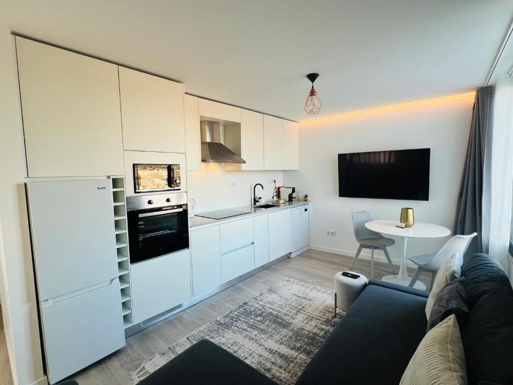 Vila Pombal Tomar Apartments - Pool & City Views - 5