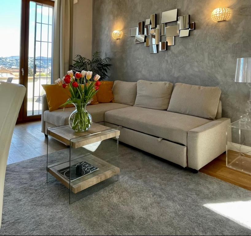 Penthouse with private terrace on Florence - Apartamento De Un Dormitorio