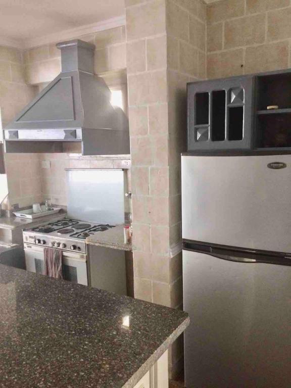 Kuchyň nebo kuchyňský kout v ubytování Luxurious apartment in Loran Alexandria 250m2