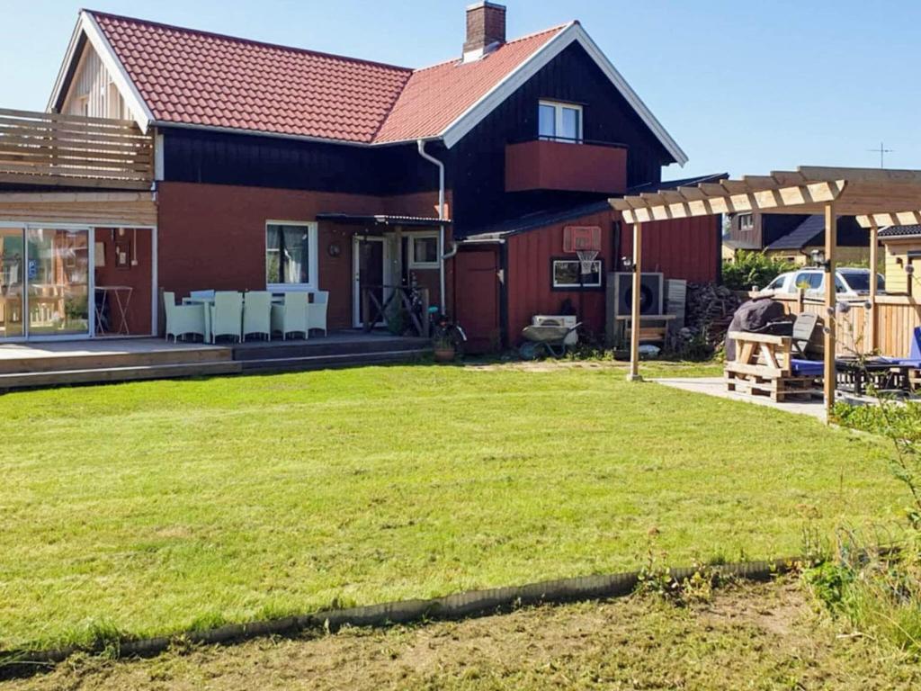 Billede fra billedgalleriet på 4 star holiday home in Kattarp i Kattarp