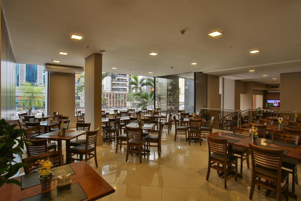  Paiaguas Palace Hotel