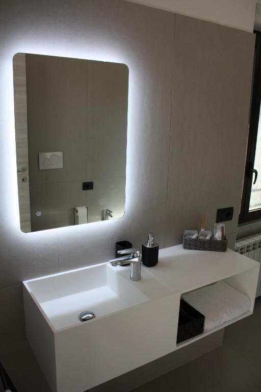 Koupelna v ubytování The One Malpensa Rooms