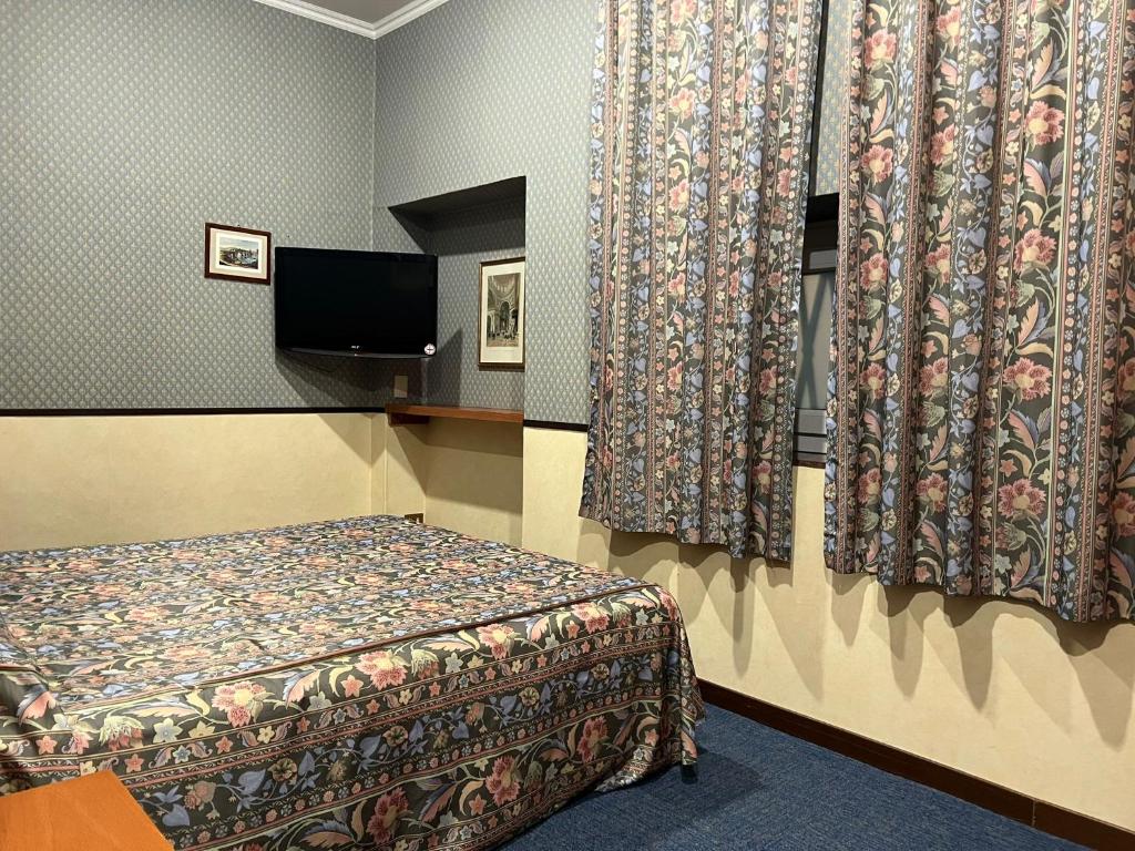 
Economy Double or Twin Room
