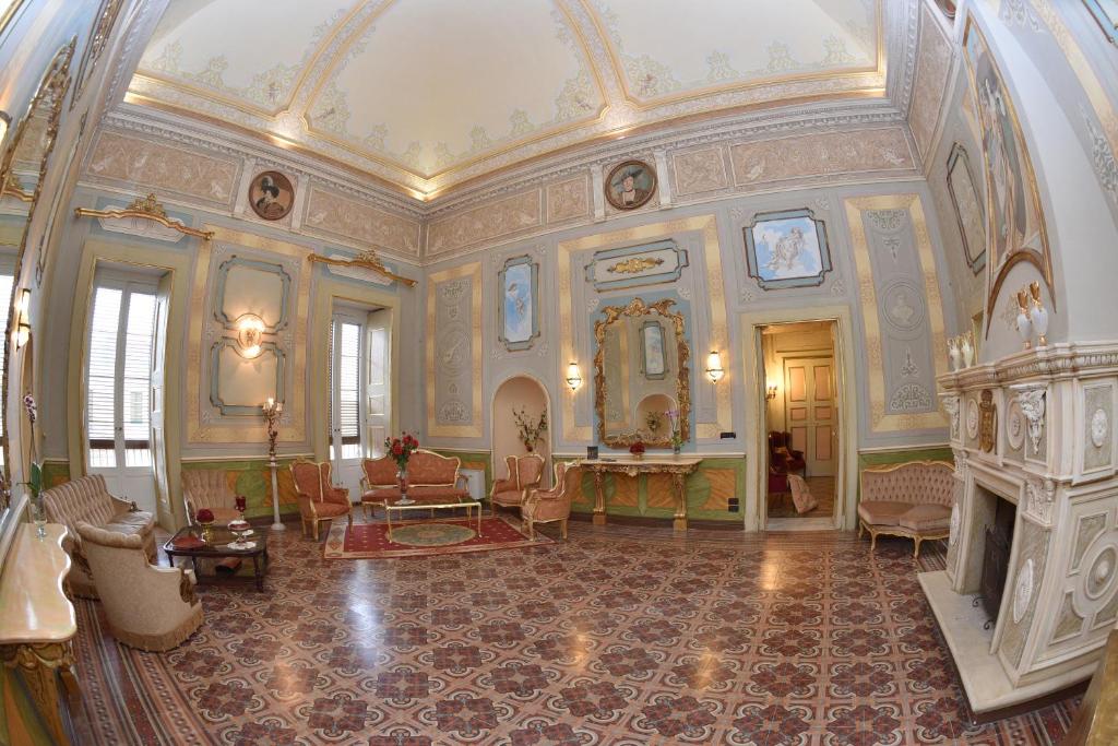 Posezení v ubytování Palazzo De Castro