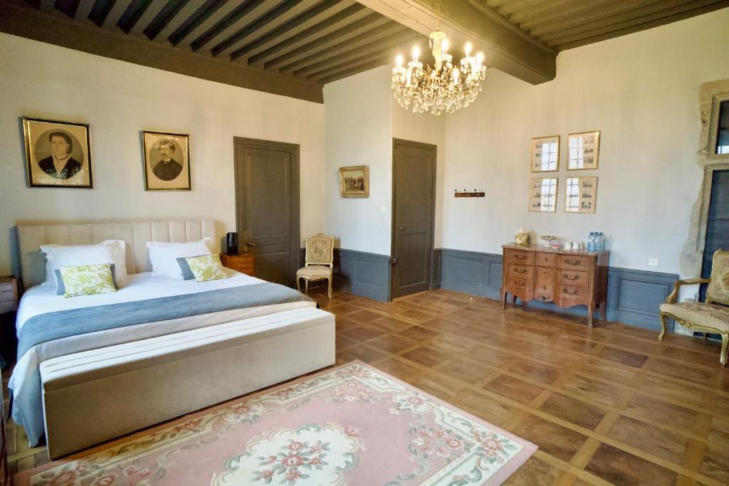 Château de Rancé - Deluxe Family Room