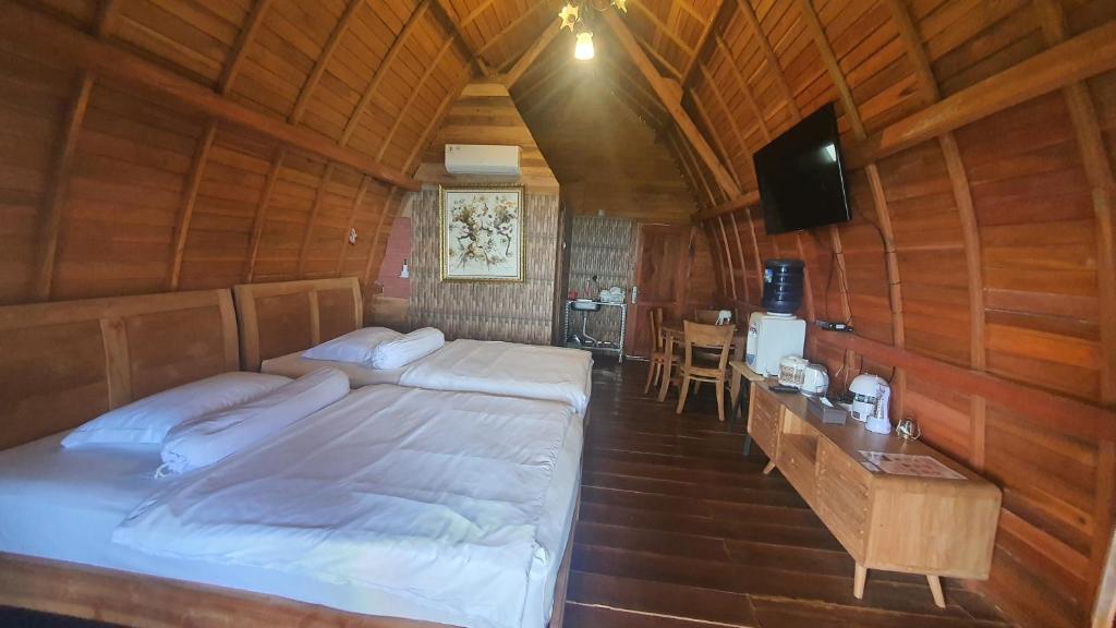 Villa Lumbung Salak - Twin Room Met Uitzicht Op De Bergen