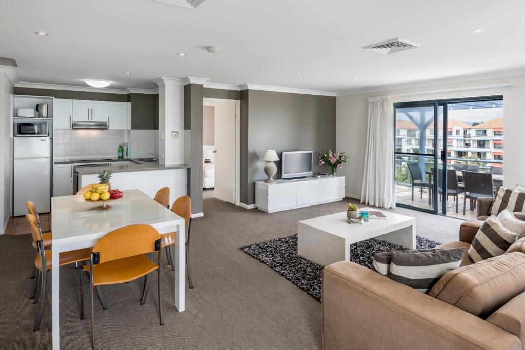 Oaks Gold Coast Calypso Plaza Suites - Resim 43