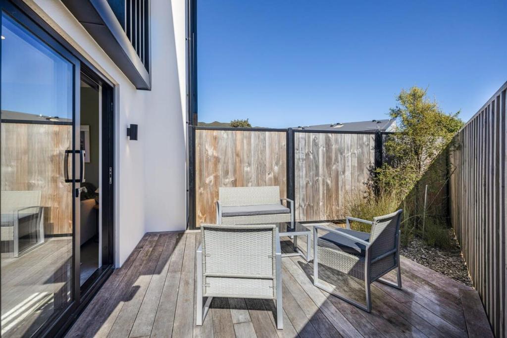 Dreamcatcher Cottage - 2BR Mystic Moonrise - Resim 32