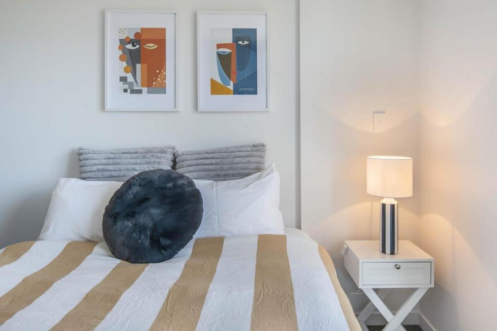 Newtown Tranquility Spacious 2-Bedroom Apartment - Resim 12