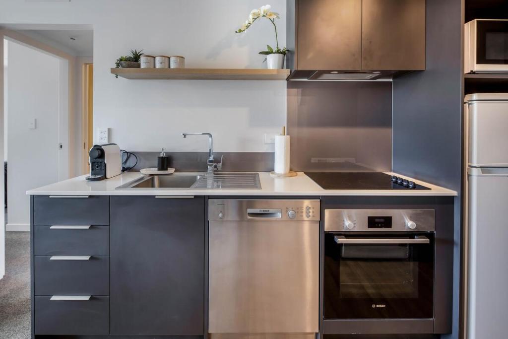 Newtown Tranquility Spacious 2-Bedroom Apartment - Resim 17