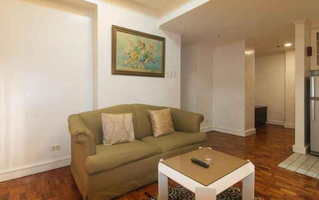 Posezení v ubytování Sunette Tower Makati