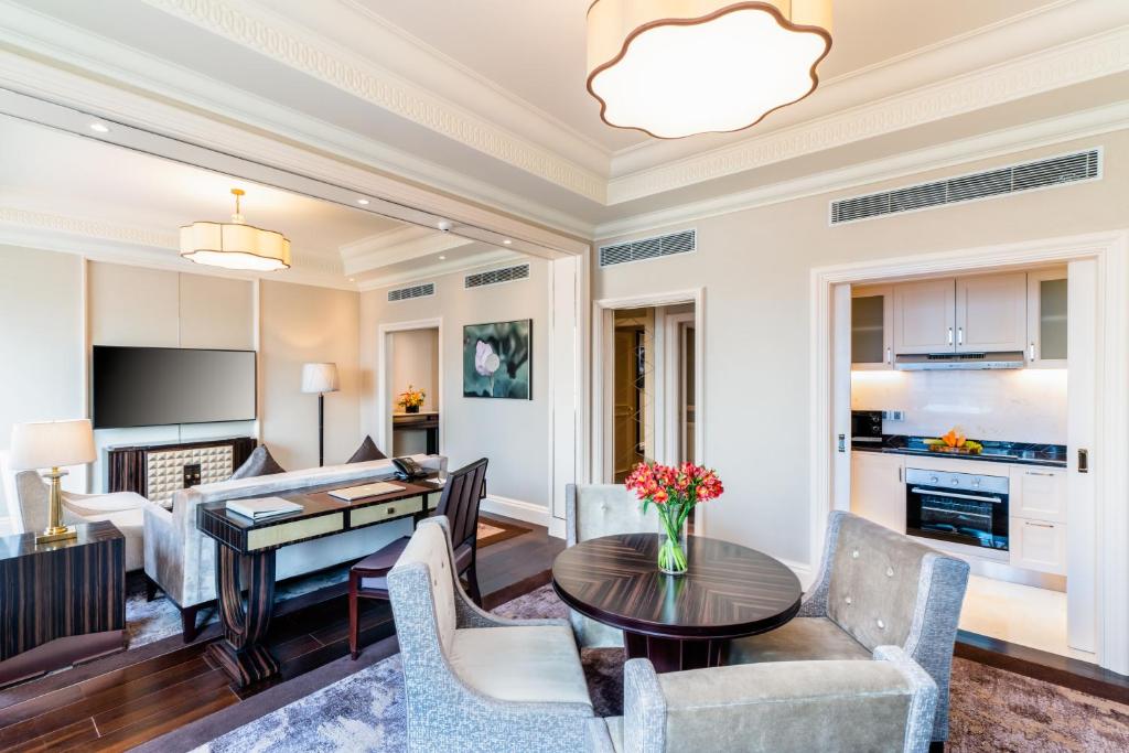 Suite Heritage - Quyền Sử Dụng Lounge