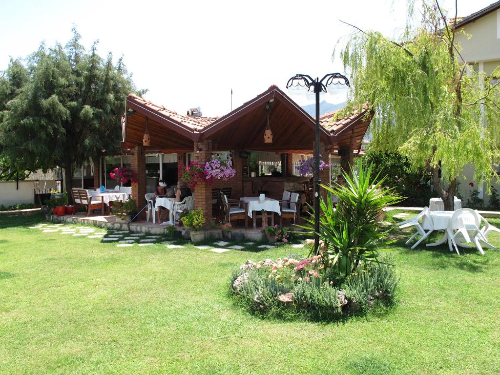 Zahrada ubytování Crescent Hasirci Hotel