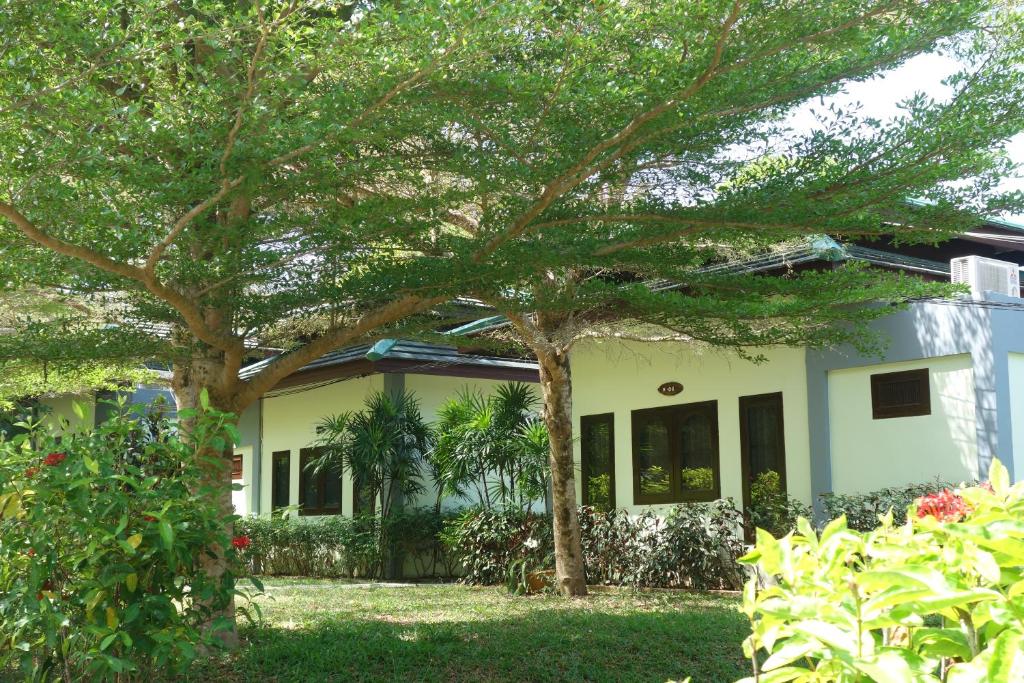 Khaolak Hillside Villa - 豪华平房与海景