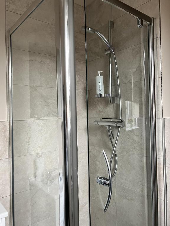 Sixteen B - Resim 33