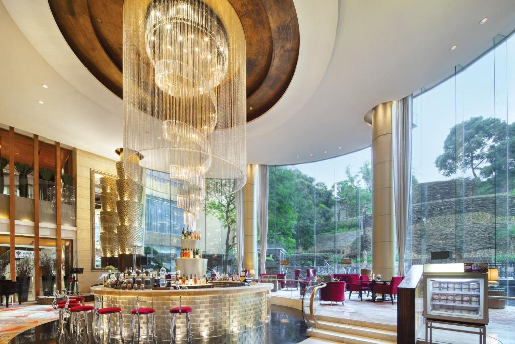 Posezení v ubytování Dongguan Royal Garden Hotel