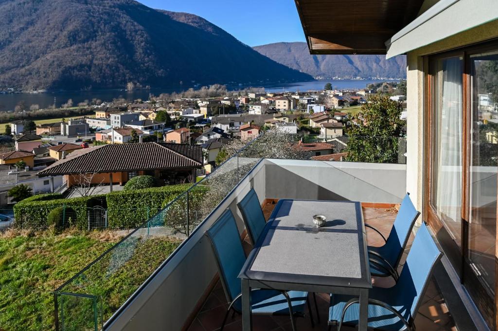 Nespecifikovaný výhled na hory nebo výhled na hory při pohledu z apartmánu