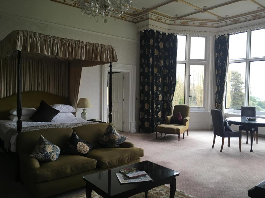 The Welcombe Golf & Spa Hotel - Suite Ejecutiva King Con Cuatro Carteles