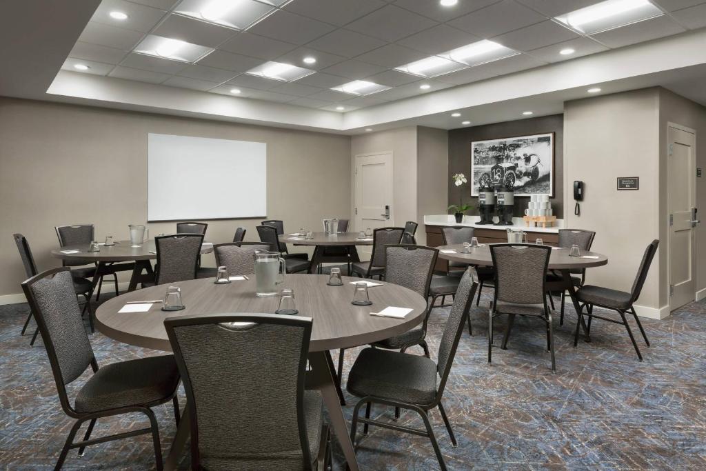 Konferenční prostory v ubytování Residence Inn Long Island Garden City