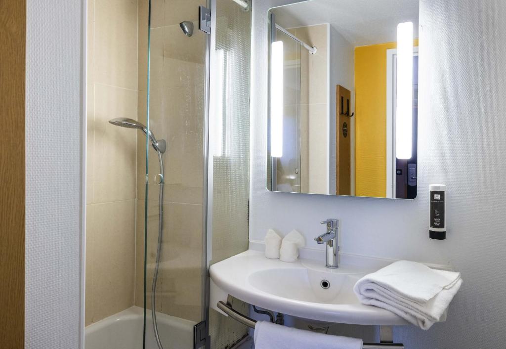 Bany a B&B HOTEL Perpignan Sud Porte d'Espagne