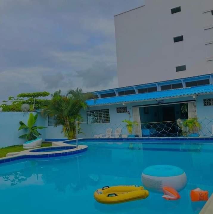 Bazén v ubytování Hostal Aruba nebo v jeho okolí