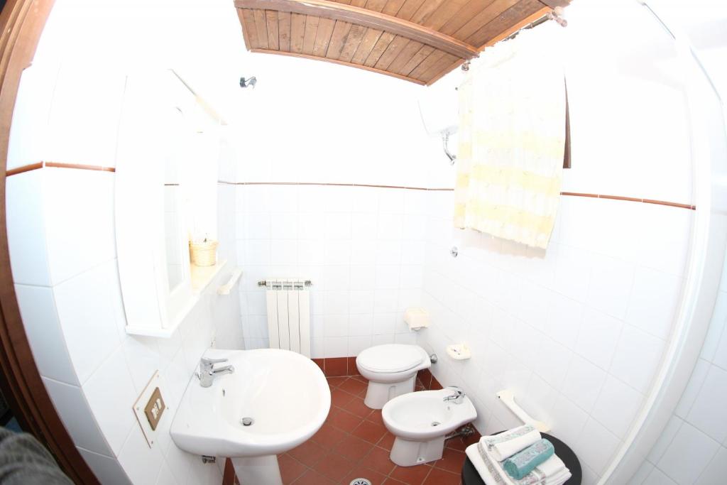 Kúpeľňa v ubytovaní Agriturismo Monte Due Torri