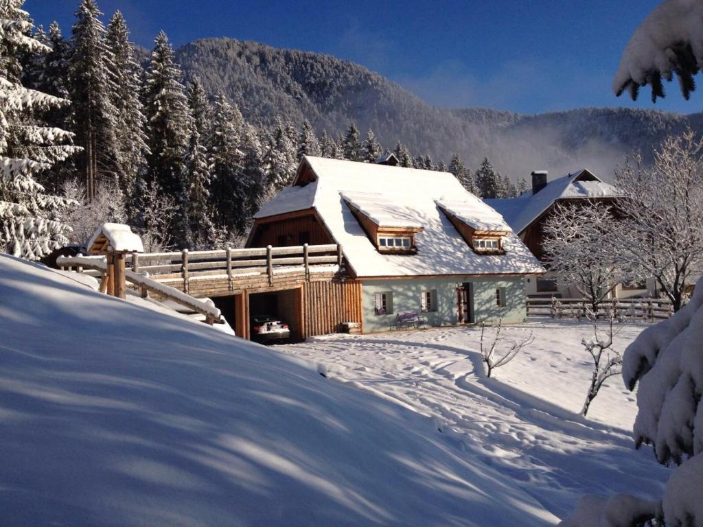 La Lince Lodge semasa musim sejuk